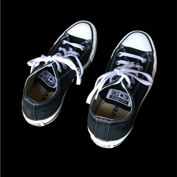 Women’s Converse shoes all star black with white bills size 6 good condition - Picture 2 of 5